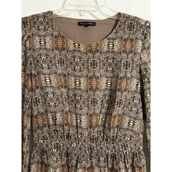 Broadway and Broome 100% Silk Swirl Dress Sz 2 Preppy Dark Academia Office - Picture 3 of 12